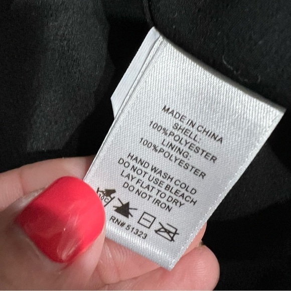 1.STATE Metallic Foil Print V-Neck High-Low Blouse Long Sleeve Size Medium - Picture 5 of 9